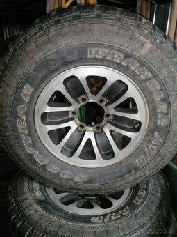 265/70 R15