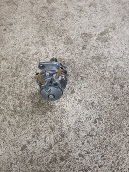 Dopravna pumpa tranzit