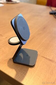 Bezdrotova magneticka nabijacka Cubenest 3v1 Qi2.2