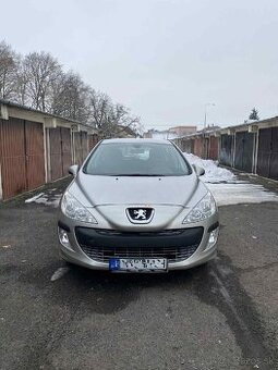 Peugeot 308 1.4 benzín 2010 165 000km