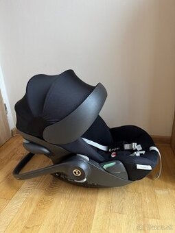 Cybex Cloud G – čierna farba