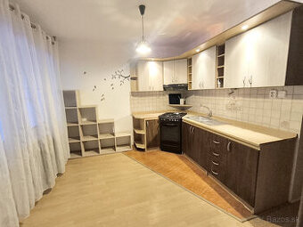 VEĽKÝ SLNEČNÝ 3 IZB. BYT 76 M2, 4 LÓDŽIE, NAJVYHĽADÁVANEJŠÍ 