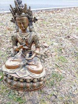 Predám peknú bronzovú sochu