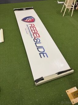 Rebel Slide  - kĺzavá podložka