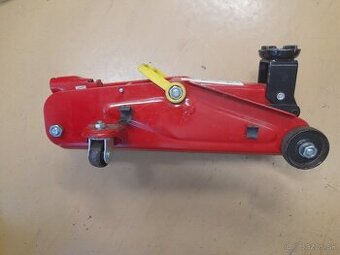 Hydraulicky zdvihak 2000kg