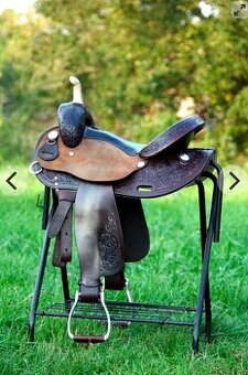 Westernové sedlo A. Frinta