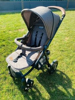 Športový kočík Lionelo