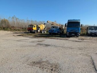 Na predaj veľký multifunkčný pozemok v obci Trávnik