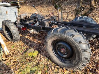 Malotraktor 4x4  na dokončenie