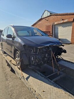 Predám havarovaný VW Sharan 2013, 2.0 TDI, 130kW