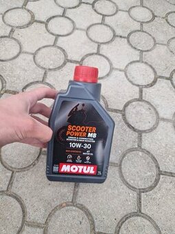 Predam olej scooter power 10w-30