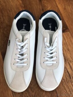 Pánske veci: topánky, mikina, tričká, kraťasy, rifle