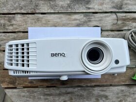 Predám spickovy DLP projektor BENQ MX528