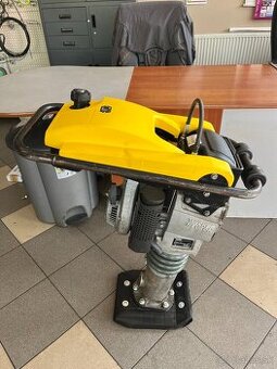 Vibracna zaba, noha, skokan Wacker Neuson BS 50-2 , 2021rv