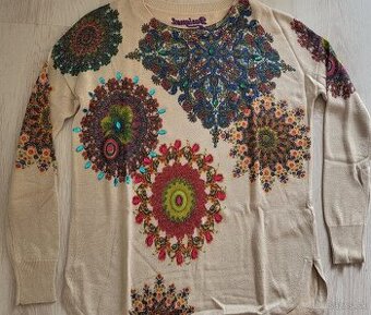 Desigual pulóver
