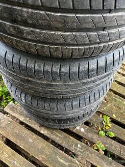 GOODYEAR 195/60/15