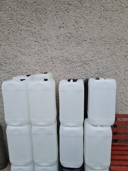 Predám 25l bandasky pôvodne od šamponu,bandasky