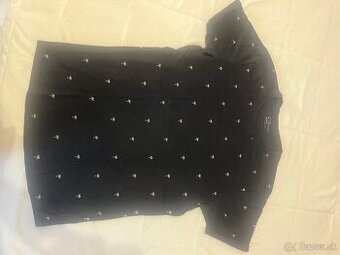 9 ks za 9 € spolu / pánske trička ako nove.