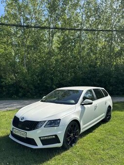 Škoda Octavia Combi 2.0 TDI RS DSG/7 4x4