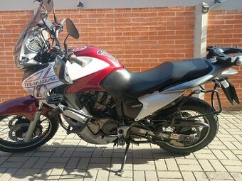 Honda transalp 700