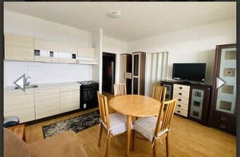 LUNA REALITY Prenájom praktickej dvojgarz lodžia
