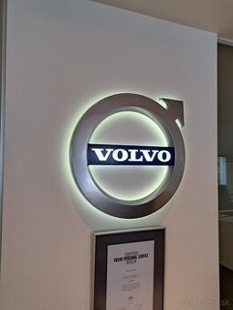Svetelne logo Volvo original - LED