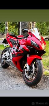 HONDA CBR 600 RR 2004