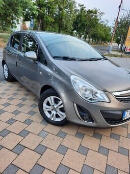 Opel Corsa D 1.2 ENJOY FACELIFT 145 tis km.