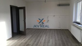 Ponúkame na predaj 3izbový byt v SKVELEJ LOKALITE