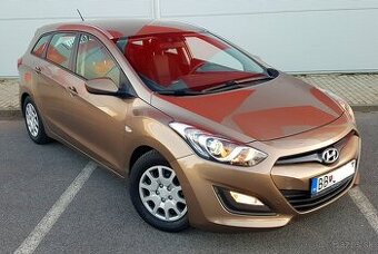 ✓ HYUNDAI I30 CW ✓1.4 CRDI 66kw ✓ Prvý majiteľ ✓NOVÁ STK EK