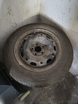Plechové disky s pneumatikami Škoda Fabia
