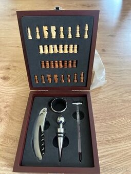 Darčekový box na víno Šach