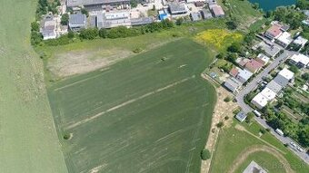 Investičný stavebný pozemok v Lučenci