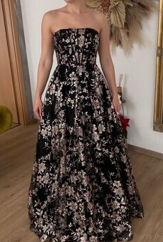 Plesove saty s nové