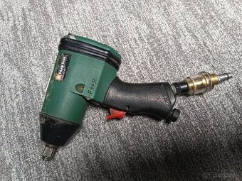 Pneumaticky razovy utahovak