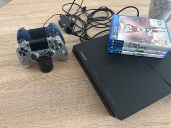 PS4 + ovládače