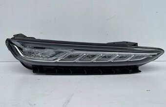 Hyundai Kona 2017- pravé predné svetlo