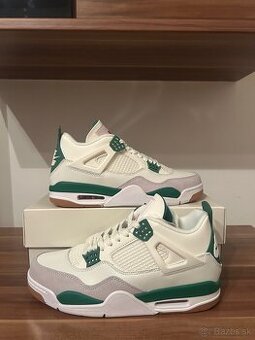 Jordan 4 Pine Green