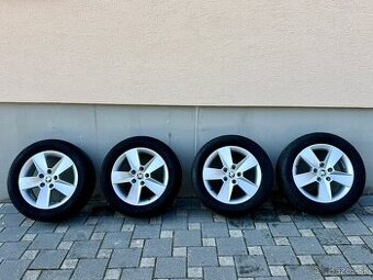 Komplet letnú sadu elektrónov Škoda Ilias 5x112 205/55 R16.