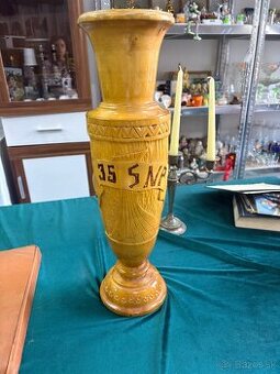 Drevená Váza 35. Výročie SNP