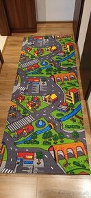 Uplne novy detsky koberec