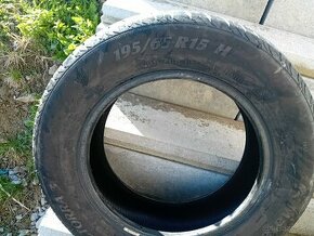 Predám letne pneumatiky 195/65 R15