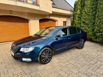 Škoda Superb 2.0TDI 125kw+Xenon+Rok 2012+Top stav
