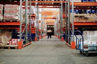 2103 STAVEBNÝ POZEMOK NA VÝSTAVBU HALY NA VÝROBU A SKLADOVAN