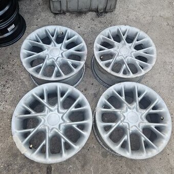 5x100 r16