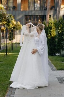 Luxusné svadobné šaty