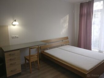 Prenajmem 1-izb. zariadený byt so záhradkou v centre Senca