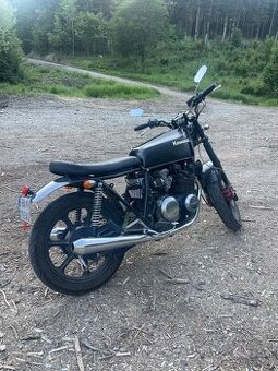 KAWASAKI Z400