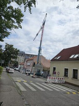 Samo skladací stavebný žeriav Cattaneo CM 76A