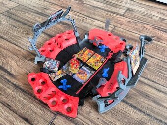 Bakugan arena + bakugani